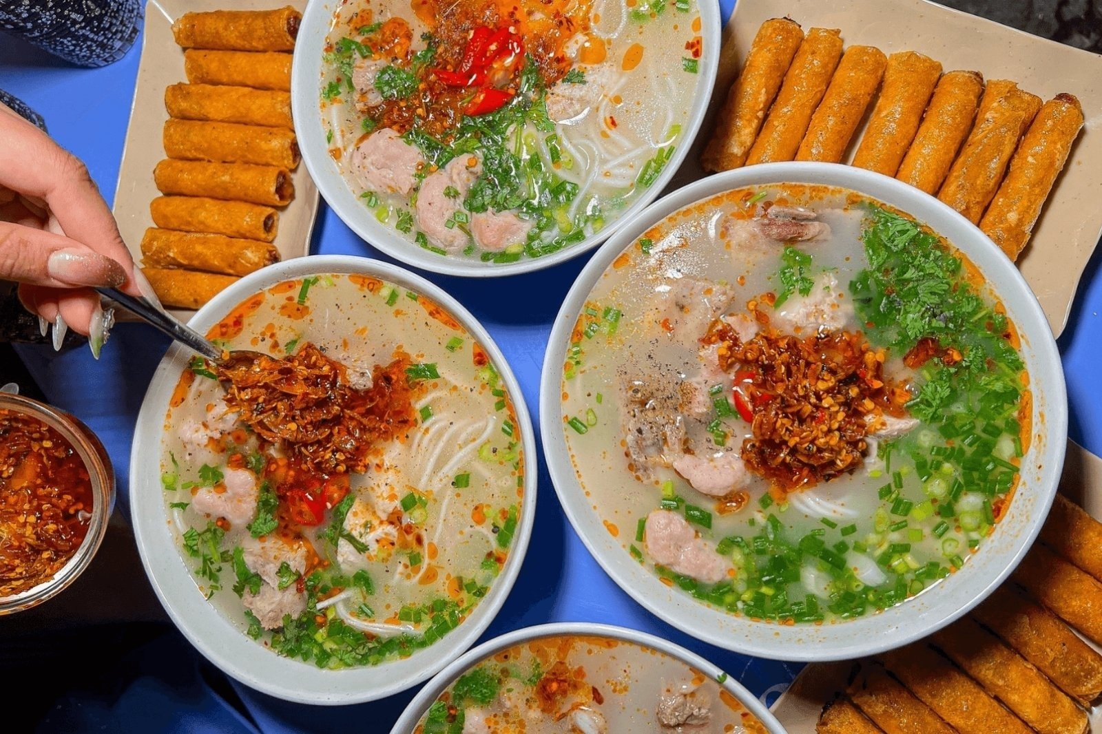 Khám phá ẩm thực Đồng Hới: Top món ăn trưa và ăn tối nhất định phải thử! 13 Chao-canh-quang-binh-luon-la-mon-an-hap-dan-nhieu-du-khach