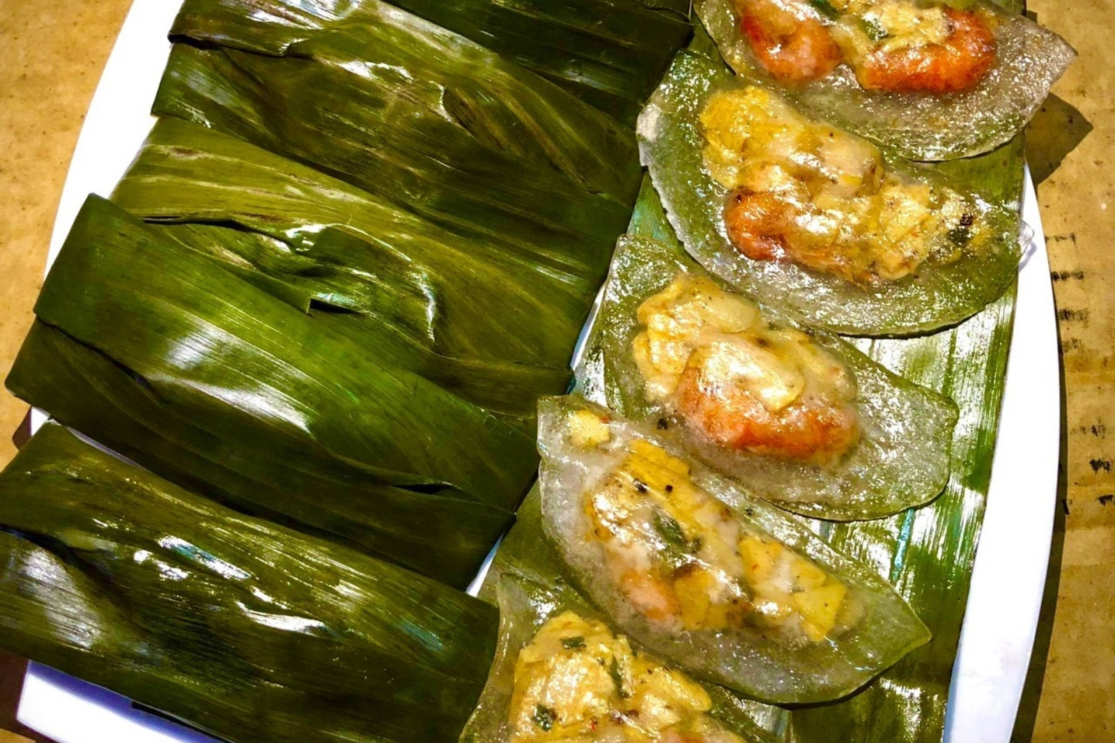 Khám phá ẩm thực Đồng Hới: Top món ăn trưa và ăn tối nhất định phải thử! 14 Banh-bot-loc-dac-san-tru-danh-quang-binh